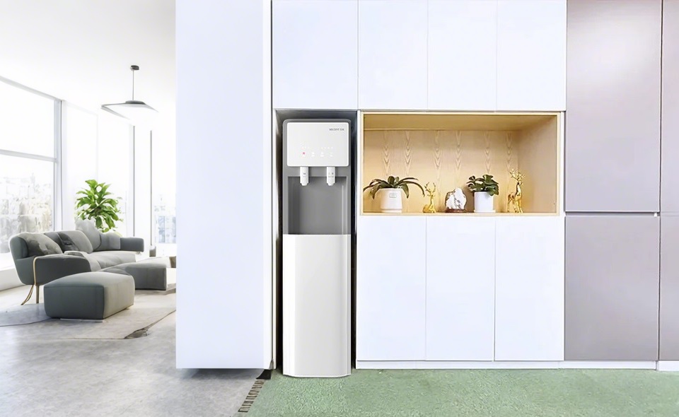 你喝的桶裝水安全嗎?直飲水機能不能替代桶裝水?